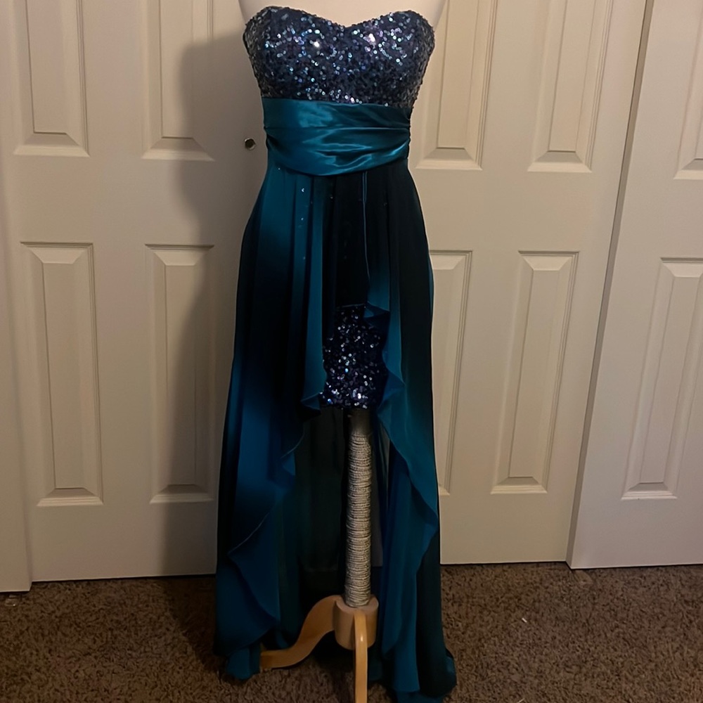 Beautiful Hilow sequenced speechless stress